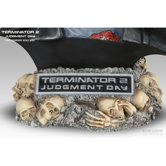 TERMINATOR 2: JUDGMENT DAY: T-800 Legendary Scale Bust