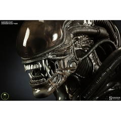 ALIEN:  Alien 'Big Chap' Legendary Scale™ Bust
