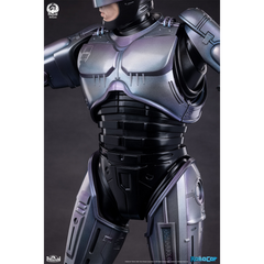 PRE-ORDER: ROBOCOP RoboCop Deluxe Edition 1:3 Scale Statue