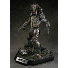 Predator 1:3 Scale Cinemaquette Statue