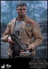 STAR WARS: Finn 1:6 Scale Movie Masterpiece Figure