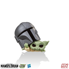 STAR WARS: THE BOUNTY COLLECTION SERIES 3 The Child "Helmet Peeking" Pose 2.25-Inch-Scale Figure