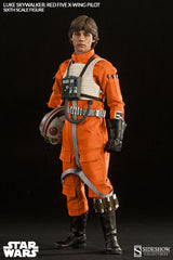 STAR WARS: Luke Skywalker: Red Five X-wing Pilot Sixth Scale Figure