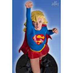 DC COMICS COVER GIRLS: Supergirl Statue