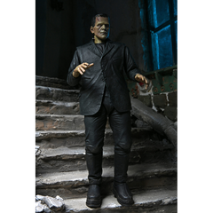 UNIVERSAL MONSTERS: Ultimate Frankenstein’s Monster (Color) 7-Inch Scale Action Figure