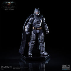 BATMAN V SUPERMAN: DAWN OF JUSTICE Armored Batman 1/10 Scale Statue