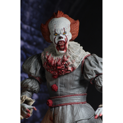 EXCLUSIVE IT: Ultimate Pennywise (2017) - 7-Inch Scale Action Figure