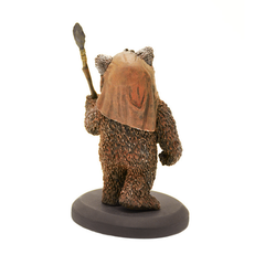 STAR WARS: Wicket - 1/10 Scale Elite Collection Statue