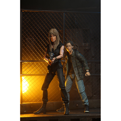 TERMINATOR 2: Sarah Connor & John Connor Ultimate 7-Inch Scale Action Figure 2-Pack