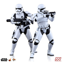 STAR WARS: First Order Stormtroopers 1:6 Scale Movie Masterpiece Figure Set