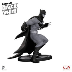 BATMAN BLACK AND WHITE Batman Statue by Greg Capullo
