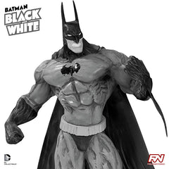 BATMAN BLACK AND WHITE Batman Statue by Simon Bisley (2nd Edition)