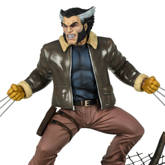MARVEL COMIC GALLERY: Days of Future Past Wolverine PVC Diorama