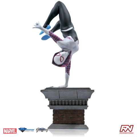 MARVEL COMIC GALLERY: Spider-Gwen (Ghost-Spider) PVC Diorama