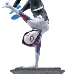 MARVEL COMIC GALLERY: Spider-Gwen (Ghost-Spider) PVC Diorama