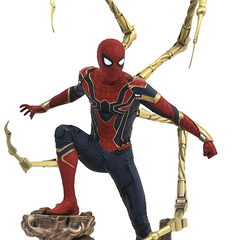 MARVEL MOVIE GALLERY: INFINITY WAR Spider-Man PVC Diorama