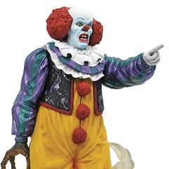 IT (1990): Classic Pennywise PVC Diorama