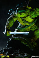 TEENAGE MUTANT NINJA TURTLES: Leonardo Statue