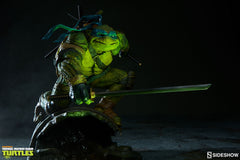 TEENAGE MUTANT NINJA TURTLES: Leonardo Statue