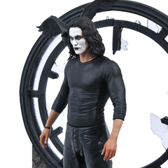 THE CROW: Eric Draven (at Window) Gallery PVC Diorama